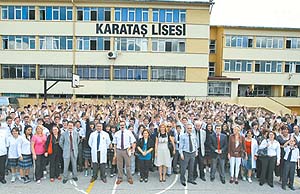 88 yılı ödüllerle dolu