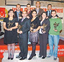 Yeni Asır ödülleri topladı