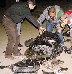 Birbirlerini ararken çarpışıp öldüler