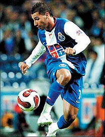 Kara Kartal’dan Quaresma seferi