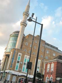 Londra’da Fatih’le Tıpa Tıp Show