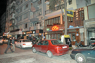 Bornova’daki barlar daha erken kapanacak