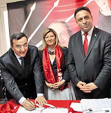 67’si DSP’li, toplam 250 kişi CHP’ye geçti