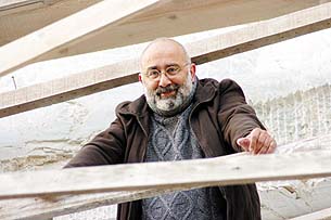 Nişanyan uslanmıyor