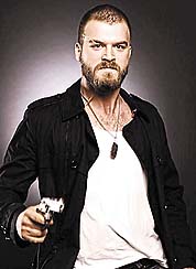 KIVANÇ TATLITUĞ HAKKINDA 10 ŞEY