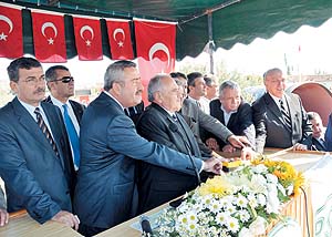 141 YILLIK RÜYA GERÇEK OLDU