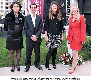 Smyrna Park daireleri tanıtıldı