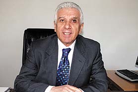 Yağmurdan kaçarken doluya tutuldu