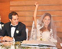 Bali’ye uğurlandılar