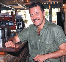 ’’Gitmek isteyenin önünde dağ olsan duramazsın’’