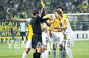DÜDÜĞÜNÜ BIRAKSIN