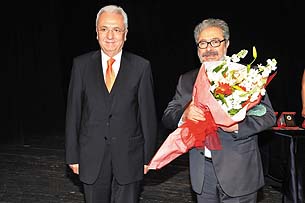 ’Muhsin Ertuğrul’ ödülü Rüştü Asyalı’ya verildi