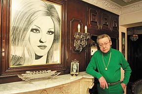 ’Issız Adam’ı kaybettik