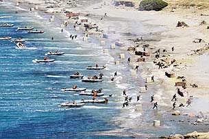 Ege’deki tatbikatlara son verilsin