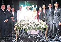 Önce Kıbrıs sonra Bora Bora adaları