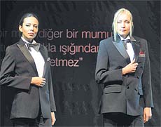 Atatürk’ün kıyafetleri şehit ailelerine umut