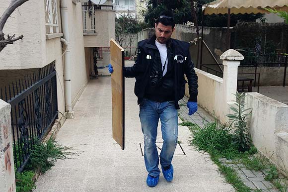 Polis, Narlıderedeki vahşi katilin peşinde Üçüncü Sayfa Haberleri