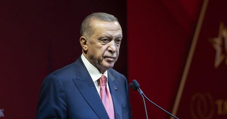 Milletimiz darbe defterini açılmamak üzere kapattı