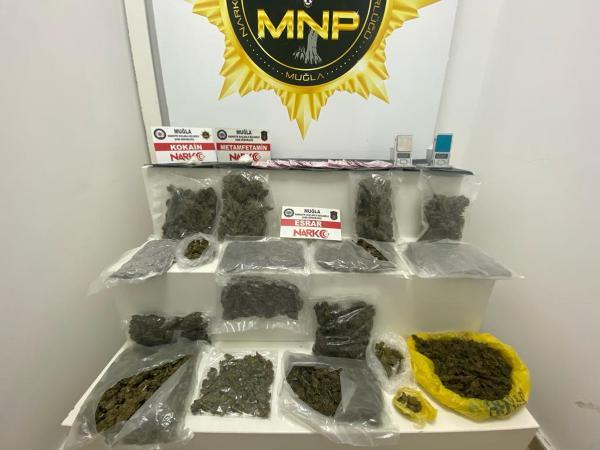 Muğlalı Walter White akıllanmıyor