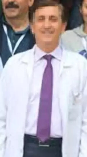 ’Küba’dan ilaç getireceğim’ diyerek dolandırdığı iddia edilen doktor, suçlamayı kabul etmedi