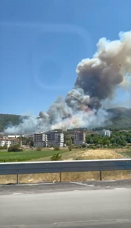 Son dakika: Manisa Soma’da orman yangını