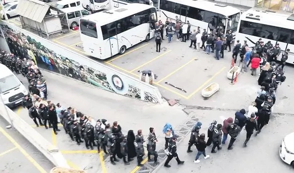 Şifre: Çinli Kemal! Yabancılara usulsüz vatandaşlık kazandıran örgütün yöntemi deşifre oldu