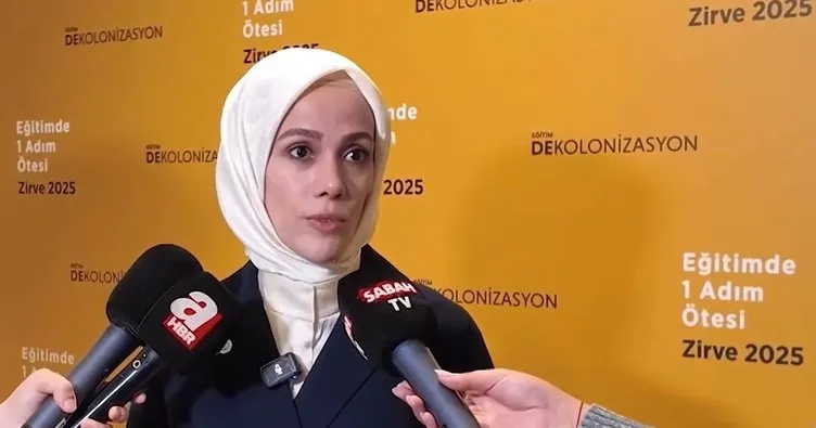 Esra Albayrak’tan öğrencilere ve eğitimcilere önemli mesaj: Bilgiyi kimin ürettiğini takip ederseniz zihinlerinizi yöneten o gizli eli de keşfedersiniz