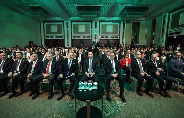 Doğal gazda hedef büyüyor: Türkiye 10 milyar metreküplük ihraç kapasitesine sahip