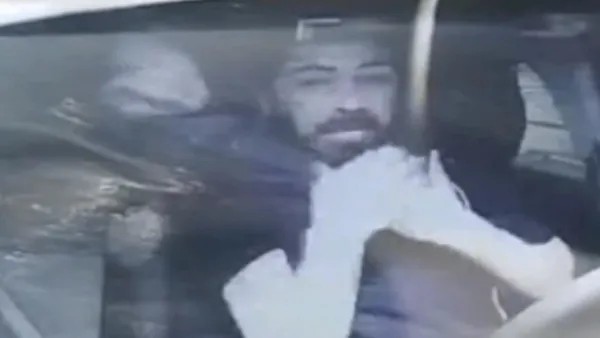 yolcu-almak-icin-durdu-basina-gelmeyen-kalmadi-1778411459044.jpeg