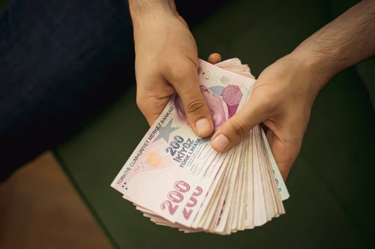 Emeklilerin kök maaşları değişiyor! Gözler o tarihe çevrildi...