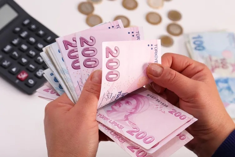 Emeklilerin kök maaşları değişiyor! Gözler o tarihe çevrildi...
