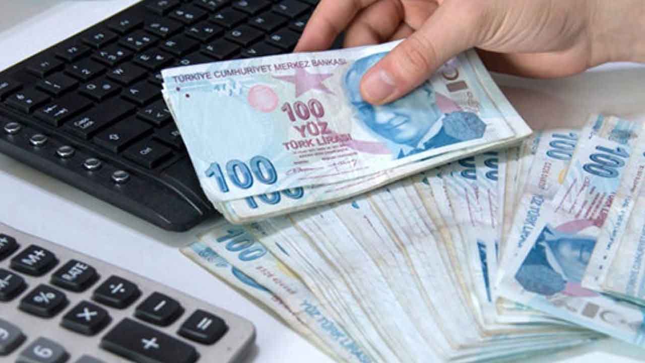Emeklilerin kök maaşları değişiyor! Gözler o tarihe çevrildi...