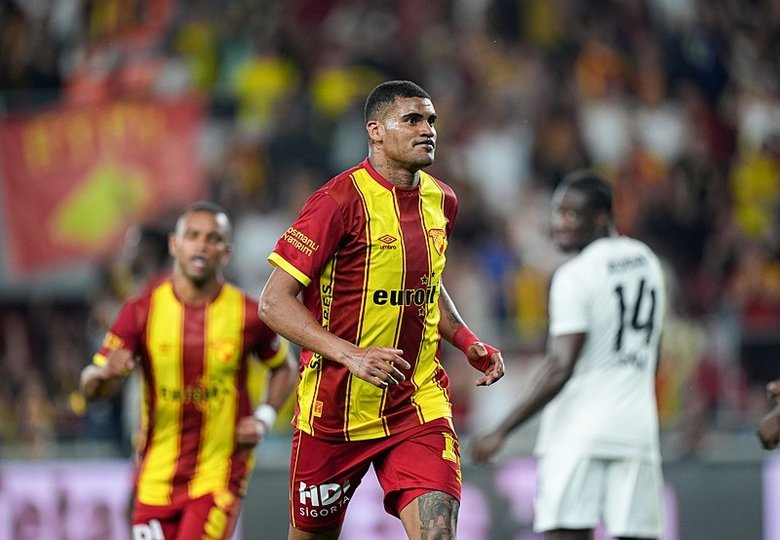 Göztepe’de ayrılık! Brezilyalı forvet Partizan yolcusu