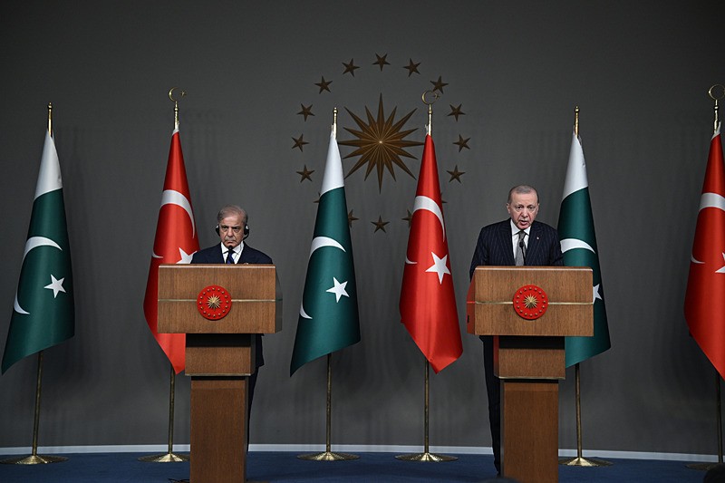 Başkan Erdoğan: İsrail’e fırsat verilmemeli