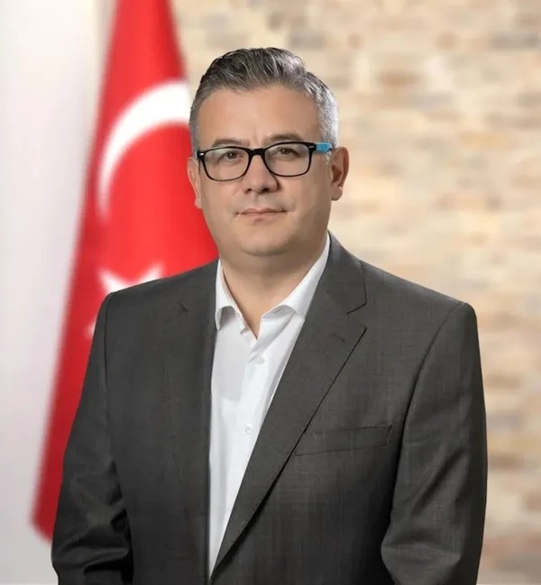 yeni-partide-kavga-erken-basladi-manisada-baskanlar-sosyal-medyada-birbirlerine-girdi-1786971431225.jpeg