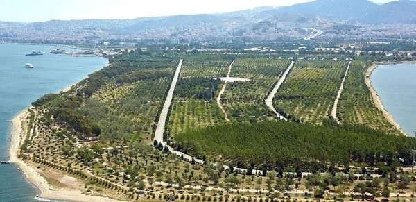 izmirde-sicaklardan-nefes-alinmiyor-iste-izmirin-en-serin-ilceleri-1787380533243.jpeg