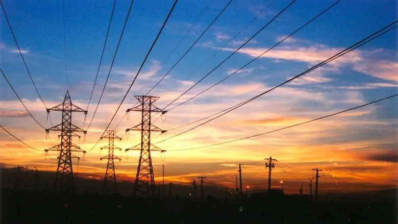 izmir-elektrik-kesintisi-25-agustos-sali-gdz-elektrik-duyurdu-elektrikler-ne-zaman-gelecek-1787582639301.jpeg