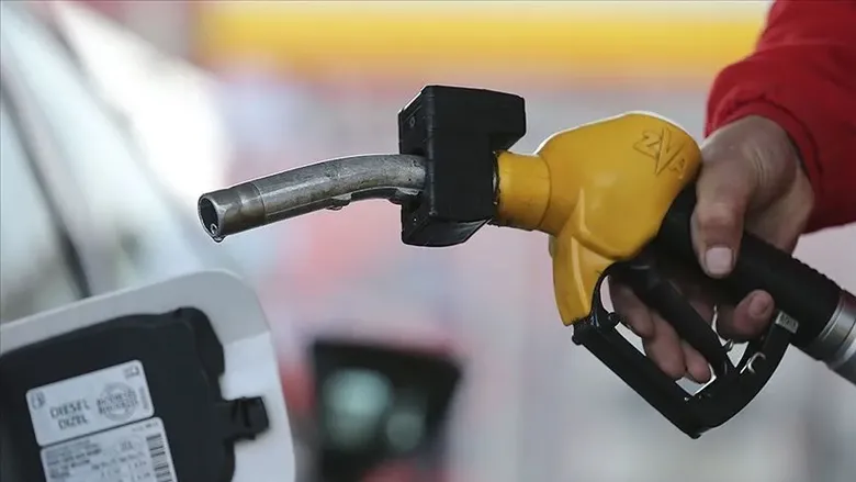 akaryakita-indirim-mi-geldi-18-eylul-cuma-guncel-motorin-benzin-lpg-fiyatlari-1789712433269.png