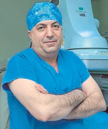 İzmirli cerrahtan gururlandıran sunum