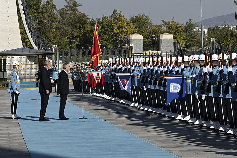 Başkan Erdoğan, Kanada Başbakanı Carney’i kabul etti