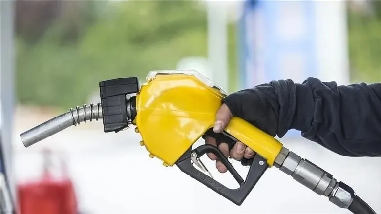 akaryakit-fiyatlarinda-son-durum-25-ekim-pazar-benzin-motorin-ve-lpgye-zam-indirim-var-mi-1792905046915.jpeg