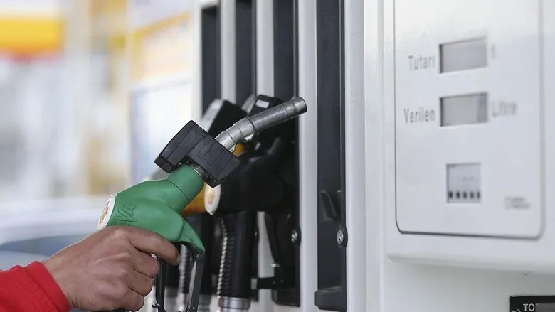 benzin-ve-motorine-zam-mi-gelecek-arac-sahipleri-dikkat-benzin-ve-motorin-kac-tl-olacak-1793006535817.jpeg