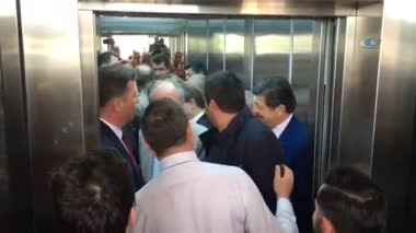 CHP Genel Merkezi’nde asansör krizi